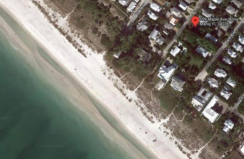 Casa Posada - So Close You Can Hear The Waves Historic Beach Cottage W Beach Gear Anna Maria Exterior photo